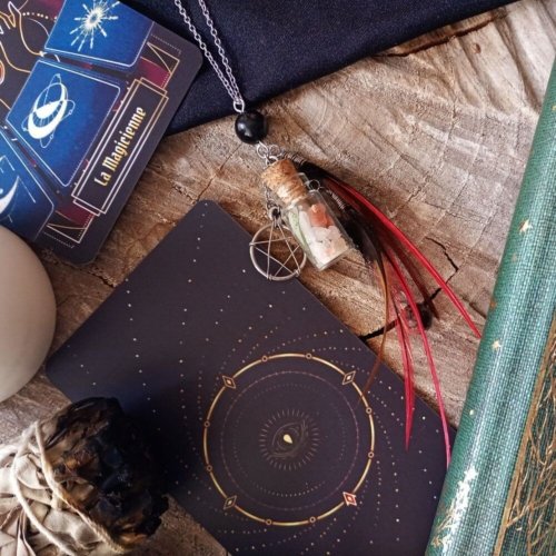 Collier « Fiole mystique »